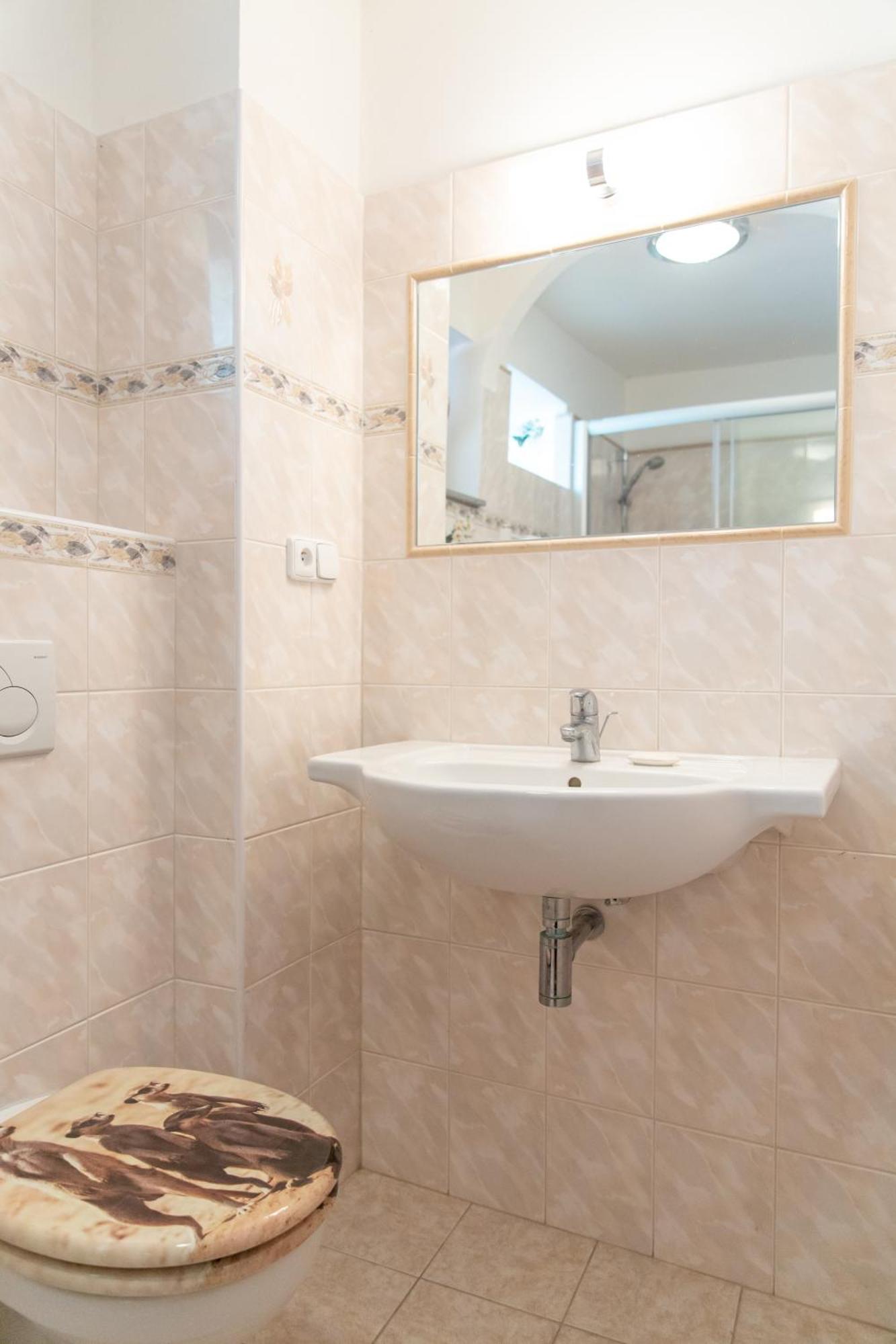 Rezidence Plesivec - Rodinny S 3 Loznicemi